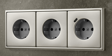 SCHUKO® Steckdosen mit USB bei Elektro-Sichert e.K. in Wolframs-Eschenbach