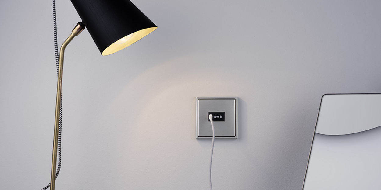 Ladegerät USB PD 60 bei Elektro-Sichert e.K. in Wolframs-Eschenbach